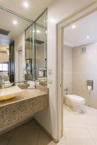 Hotel San Sebastian 욕실