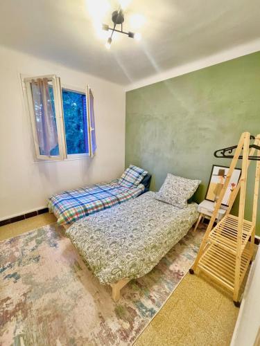 2 bedrooms appartment with free parking