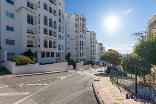 Premium 3BR w Seaviews Close to Port By Better Bookings photo 18