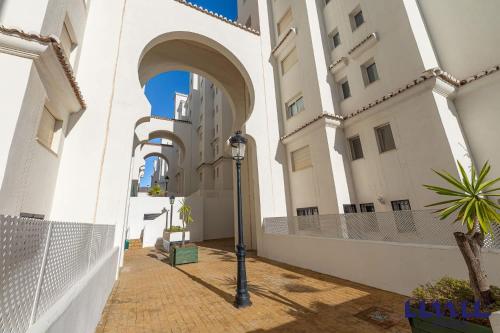 Premium 3BR w Seaviews Close to Port By Better Bookings photo 31