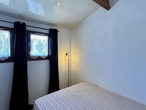 Maisonnette climatisée à 2 min de la plage avec terrasse et parking privatif - FR-1-529-283