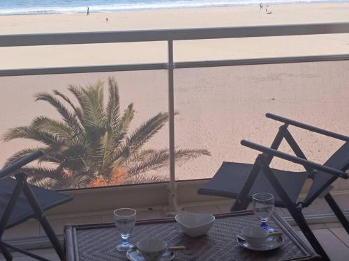 Appartement climatisé, rénové, 4 pers, proche plage et commerces