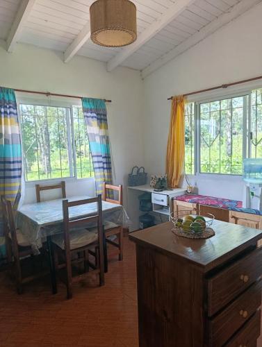 Casa pequeña en las afueras de Puerto Iguazú