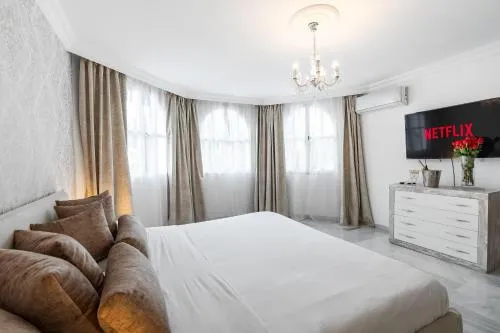 Palacio Suites Marbella photo 4