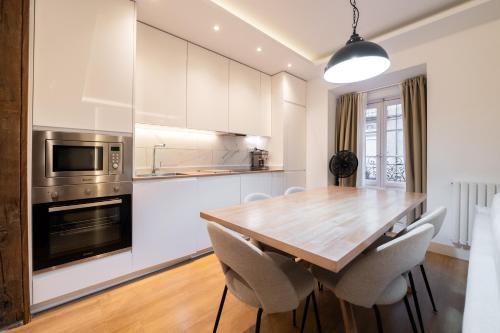 Chamberi I calle Monteleón 2BR 2BH