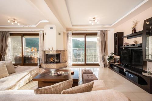 Kristalia Villa in Anafonitria