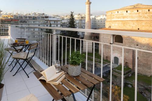 Central 3BR Apartment Skyline & Rotunda View
