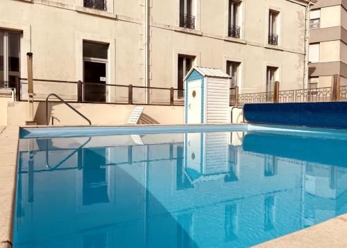Appartement 3ch - 2-5p - Parking et Piscine gratuit