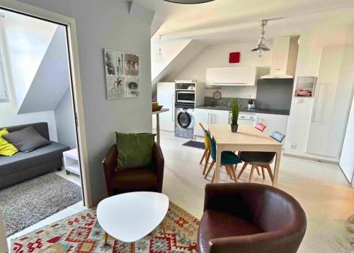 Appartement 3ch - 2-5p - Parking et Piscine gratuit