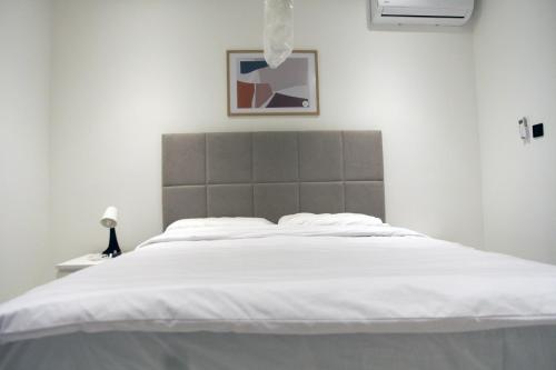 Llit o llits en una habitació de Sahara