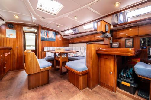 Kavala Yachting Sailing Yacht