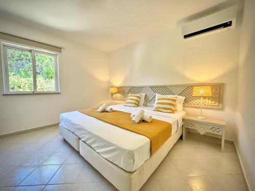 Albufeira Balaia Golf Vilage 8 With Pool by Homing
