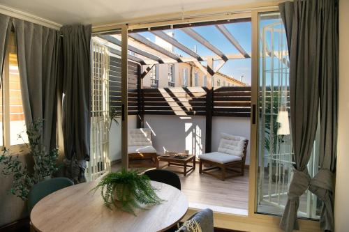Victoria Serenity Penthouse