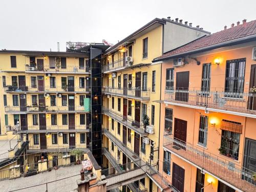 Milano Romantic Nest - Authentic Stay - Watt Road