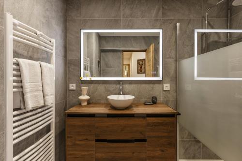 KV - Moderne 2CH Vue MtBlanc Terrasse Brevent 3mn