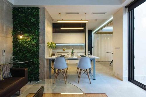 Lujoso loft con piscina y espacio office