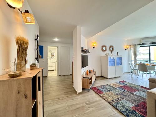 Vilamoura Central Beach 1 With Pool by Homing