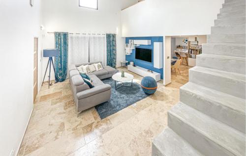Prostor za sedenje u objektu Maison Avec Piscine