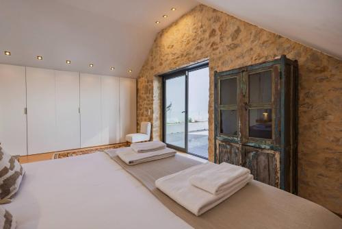 189 - Charming Garden Villa in the Heart of Cascais