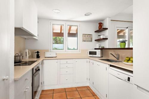 Villa Binixop by Villa Select