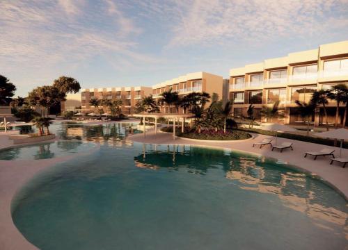 NALU Latchi - Leonardo Limited Edition