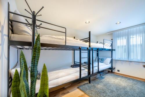 Alpine black Pearl - modern & stylish by Inspiringplaces Zermatt