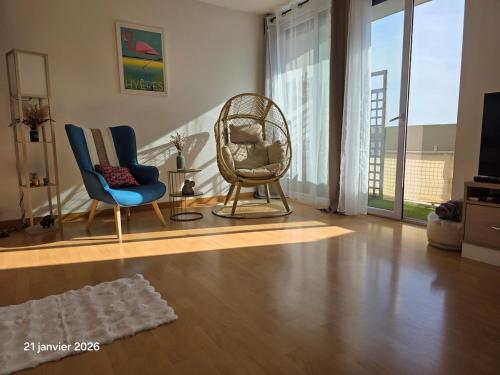 Beautiful air-conditioned apartment with balcony