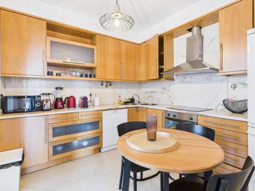 Bright 2BR w/ Tagus View | By Airnest