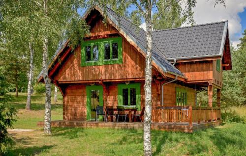 Lovely Home In Czaplinek With Lake View