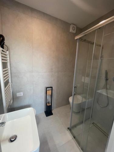 Valbrona Apartments Milano
