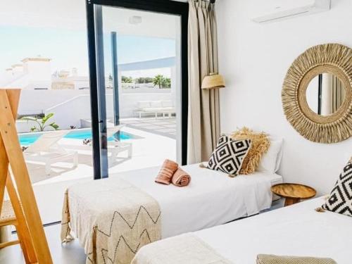 Private Villa with Heated Pool in Playa Blanca 1 - Lanzarote