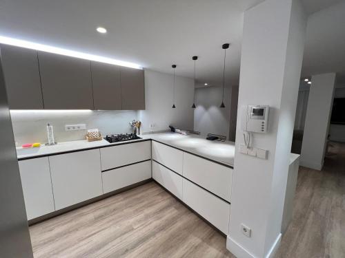 Bright spacious luxury apartment