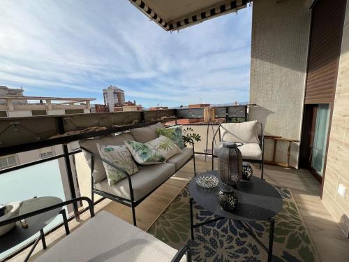 Bright spacious luxury apartment