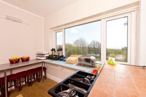 Gallery image of YHA Truleigh Hill in Shoreham-by-Sea