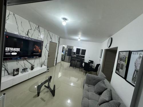 Residential hammock 2, next to the brewery