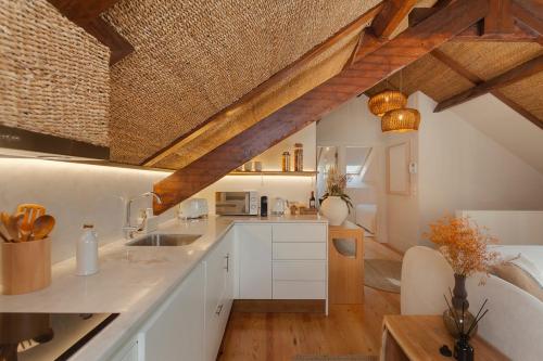 The Terraced Loft - Boho Elegance in Porto
