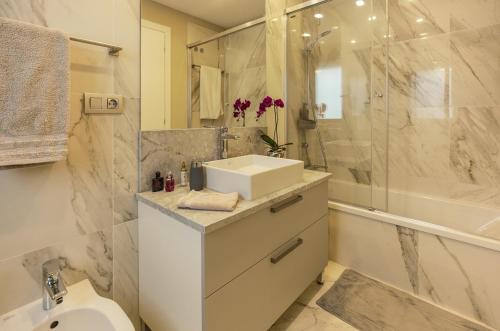 Luxury small B&B with heated Pool in Los Cristianos