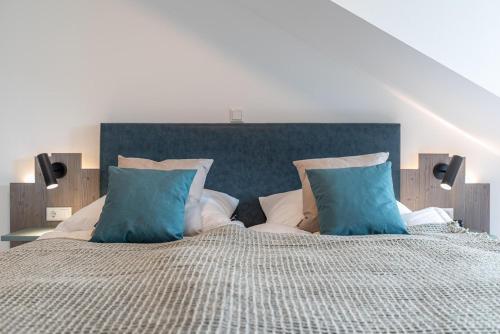 Westside Arthotel Apartment 417 photo 24