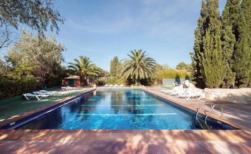 Mobil home 8 Personnes climatisé 3 chambres avec Piscines et Plage à pied à 500m à Canet-Plage