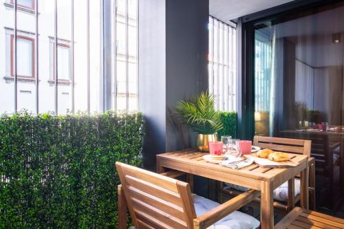 Golden Comfort CasaBela 7 Star by LovelyStay