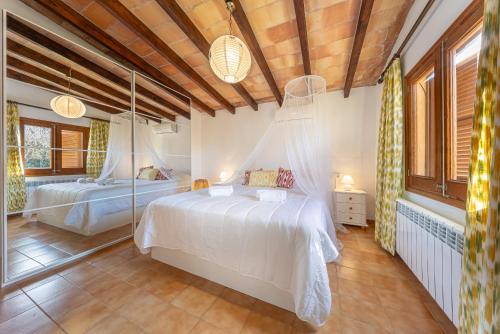 Villa El Vila by Homevillas360