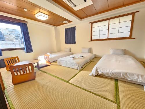Tourist Hotel New Aoki 観光ホテル ニュー青木
