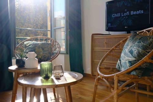 Cozy studio, exceptional view of Lympia harbor