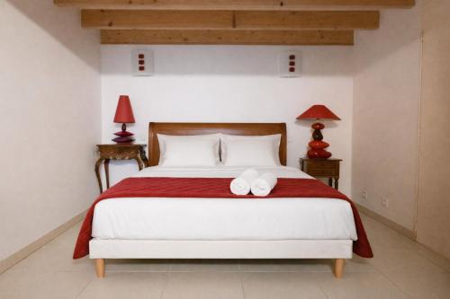 loft type eiffel 8 personnes rue du palais