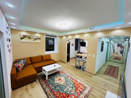 Luxury apartment VIENNA Airport Free PARKING