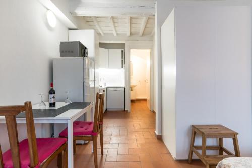 Cozy Central Apartment