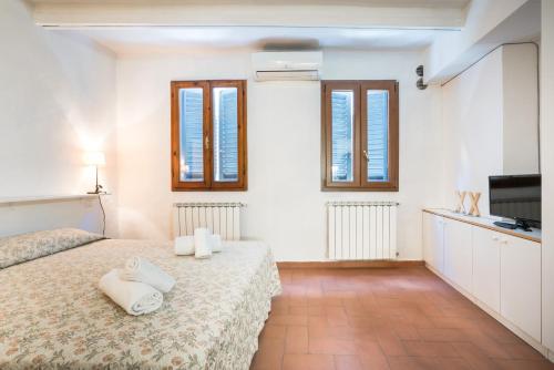 Cozy Central Apartment