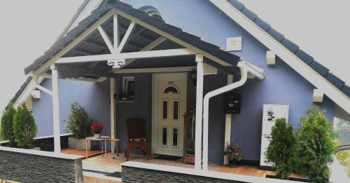 Mountains Elb Canyon Apartment Hana