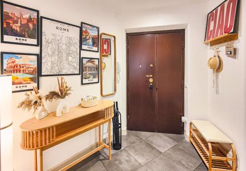 50mt METRO Station - 20min walking from COLOSSEUM - RomeCentralHouse - Elegant and fully equipped