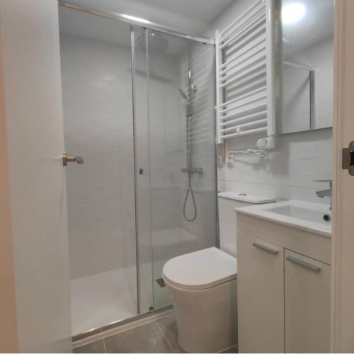 Lavapiés Center · Modern Apartment for Two